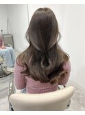 オリーブグレージュ&ロングレイヤー