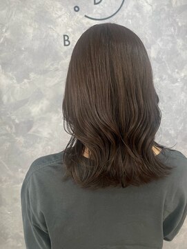 バッカ 横浜桜木町店(BACCA) 伸ばし中ロブ、秋カラー、アッシュグレージュ
