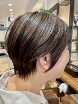 アイニ 河内小阪店(aini)&nbsp;白髪ぼかしカラー白髪ぼかしハイライト大人ショート30、40、50代