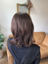 エルフゥ(Elle fou)&nbsp;ゆる巻きミディ　透明感カラー