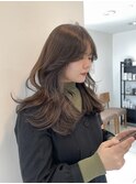 オリーブベージュ/透明感カラー/髪質改善/顔まわり/縮毛矯正