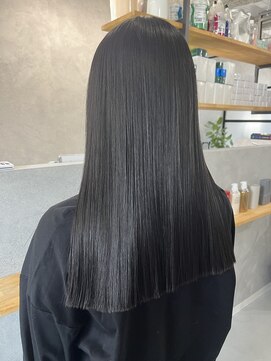 リノア 西梅田 福島(Linoa) 切りっぱなし/自然な艶と柔らかさを美髪縮毛矯正ストレート