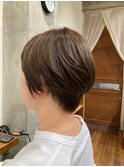 明るめアッシュベージュート×ショートスタイル