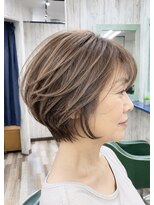 ルートヘア 辻堂店&nbsp;40代50代丸みショートボブひし形小顔レイヤー