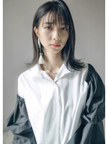 ヘアーアンドアトリエ マール(Hair&Atelier Marl)&nbsp;【Marl】ブルーブラックカラーの外ハネセミディ♪