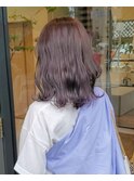 グレージュ ブリーチ 色落ちはミルクティベージュ ボブ