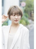 20代30代大人かわいいクリアベージュマッシュショート