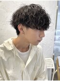 ツイストスパイラルパーマメンズ波巻きパーマツーブロ刈り上げ