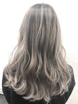 ココ 本八幡(KOKO)&nbsp;#黒髪#小顔#クラゲヘアー#オリーブグレー#ココアベージュ#美髪