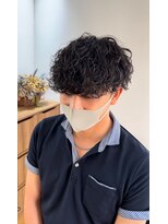 ダブルオオガキ (W-ogaki)&nbsp;波巻きスパイラルパーママッシュツーブロックメンズパーマ