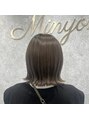 ミニョン(Minyon) ブリーチなしのくすみベージュカラー♪