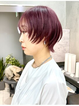 ヴェイン 渋谷(vain) ショートウルフ くびれ ピンクカラー