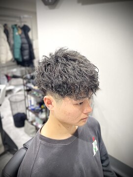 プラウド(PROUD) マッシュツイストスパイラルパーマ/フェード/理容室　顔剃り
