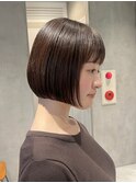 ショートボブミルクティーベージュ丸みショートイルミナカラー