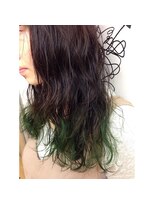 バロック(BAROQUE)&nbsp;【内藤忍】リッジパーマ×グリーンカラー