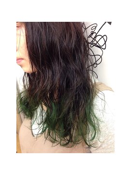 バロック(BAROQUE) 【内藤忍】リッジパーマ×グリーンカラー
