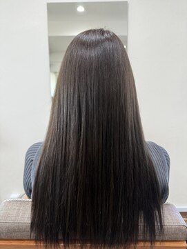 コナラ ヘアーアンドビューティー(Conara hair & beauty) グレージュ