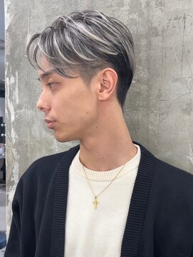 キング(K!ng) 縮毛矯正髪質改善ハイライトレイヤーカット枚方美容室エクステ