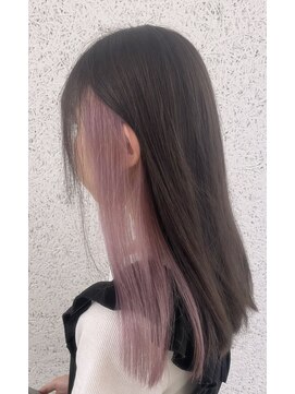 カリーナコークス 原宿 渋谷(Carina COKETH) 淡めpinkのイヤリングカラー