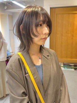 テトラ バイ ネオリーブ 横浜西口店(tetra by neolive) グレージュ ダブルカラー ハイライト 横浜