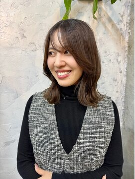 モスト(MocT) ブラウンベージュ×くびれ