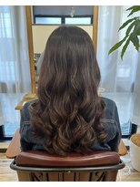 ハルプ バイ アーリィ 西宮北口店(HALB by ARLY)&nbsp;32mmコテ巻き風パーマ/韓国風パーマ