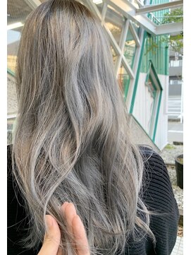 ブッディ(BDY) トリプルカラー☆ハイアッシュ