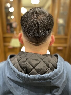 ヒロギンザバーバーショップ 神楽坂店(HIRO GINZA BARBER SHOP) スキンフェード×デザインライン