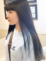 アルーシェ 新宿店(Alushe) イヤリングカラー 青 ブルーブラック
