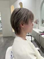 ハチ(HACHI)&nbsp;バックの丸みがポイント♪韓国スタイル