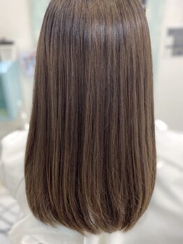 ノブ ヘアデザイン 大船店(NOB hairdesign)の写真/【資生堂サブリミック】くせ毛・うねりを酸熱Trで内部から補修◎夏の紫外線対策に潤いと華やかさを★
