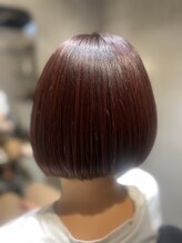 頭皮が弱い方やデリケートな方にも自信を持ってオススメできるジアミン0％、ニトロ0%のカラー剤