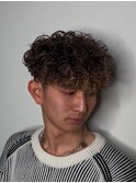 スペインカール ツイストスパイラル眉カットメンズパーマ