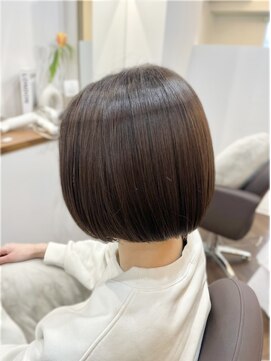 エン(enn...) 切りっぱなしボブ30代40代50代