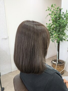 ラヴィリス バイ レム(Raviliss by rem) オリーブベージュカラー