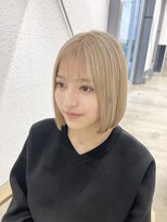 ビーヒアナウ N゜03 金沢駅西店(BE HERE NOW) 1ブリーチで作るpearl beige