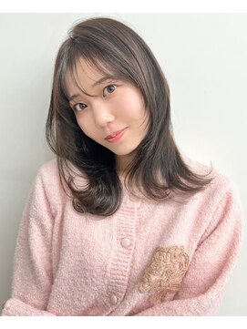 ケア 神戸(CARE) 顔まわりレイヤーカット/透明感ベージュカラー