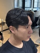 ブルニール 心斎橋(BLEUNIR)&nbsp;センターパート　フェザーパーマ　ニュアンスパーマ