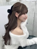フォンズ(FONS)&nbsp;透明感グレージュカラー/韓国巻き/顔周りカット艶カラー/表参道