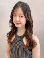 アグノス 青山(Agnos)&nbsp;イメチェン 前髪 ピンクベージュ ブラウン レイヤーカット