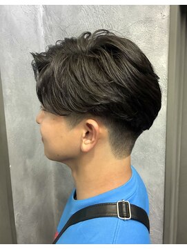 グラフィーサッポロ(Graphy sapporo) センターパート/ニュアンスパーマ