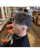 シェロヘア(cielo HAIR) ツイストスパイラル×フェードハイライト