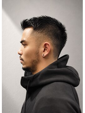 プレミアムバーバー 表参道店(PREMIUM BARBER produce by HIRO GINZA) 大人の刈り上げ/フェード/スキンフェード/短髪/黒髪