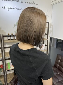 フー(fu.) 切りっぱなしボブ