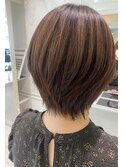 ショートボブ
