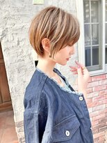 ロンドホットリップ 立川(Lond hot lip)&nbsp;ケアブリーチ白髪ぼかしハイライト×大人ガーリーショート[立川]