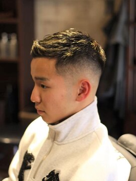 キングスマン トウキョウ(KINGSMAN TOKYO) 束感/ハイライト/波巻き/マッシュパーマ<理容室><多摩センター>