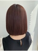 暖色ブラウンカラーのボブ