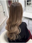 派手すぎないハイライトも◎