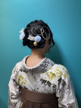 リエラ 新宿(RIERA) 袴着付け+ヘアセット